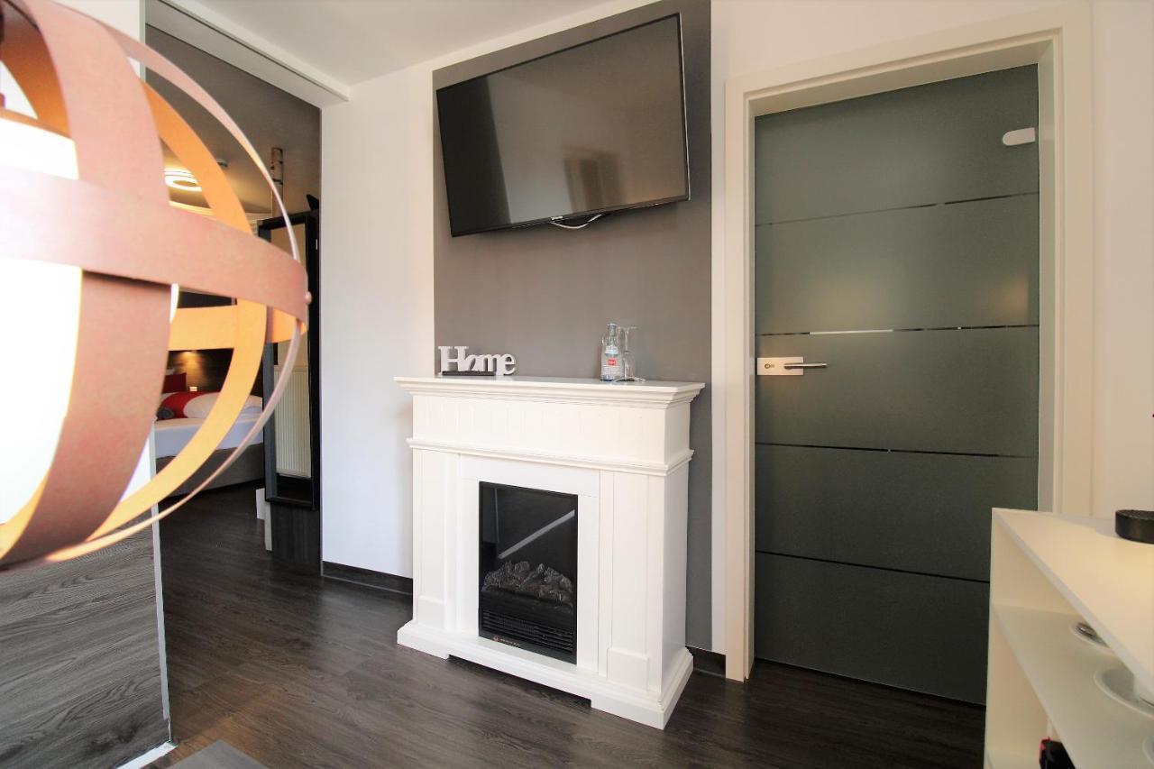 My Home Hotel Lamm Rottweil "Smart Home" ภายนอก รูปภาพ